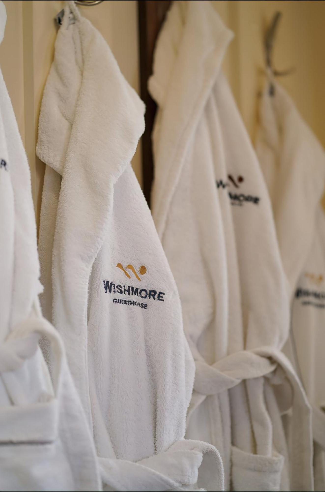 Guest House Wishmore Banja Rum bild